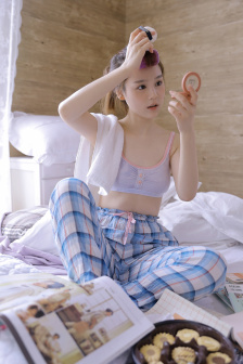 美女大战精子